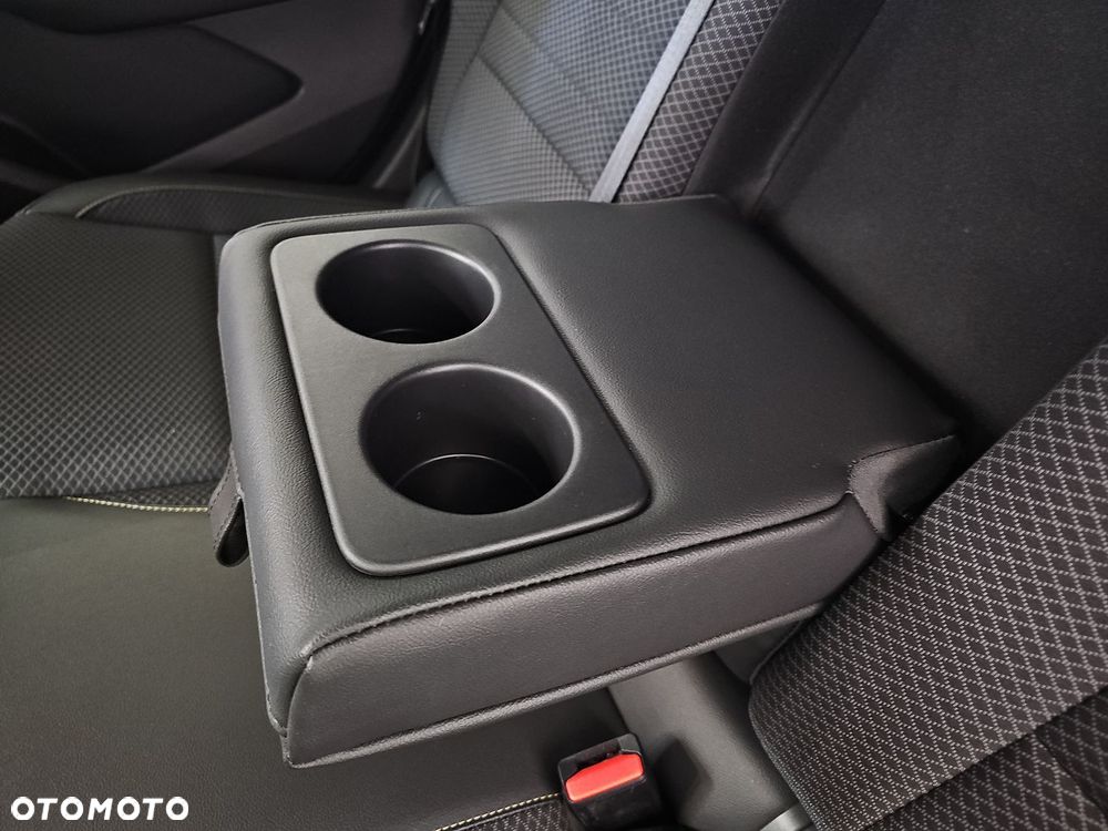 Renault Arkana TCe Mild Hybrid 140 EDC Techno - 28