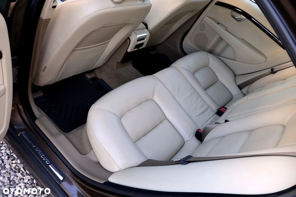 Volvo S80 - 22