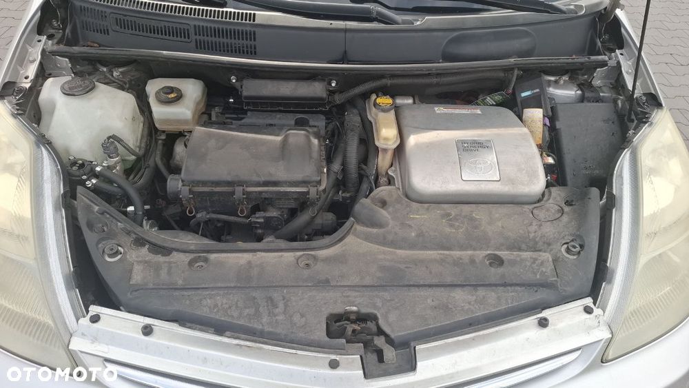 Toyota Prius 1.5 VVT-i Sol - 14