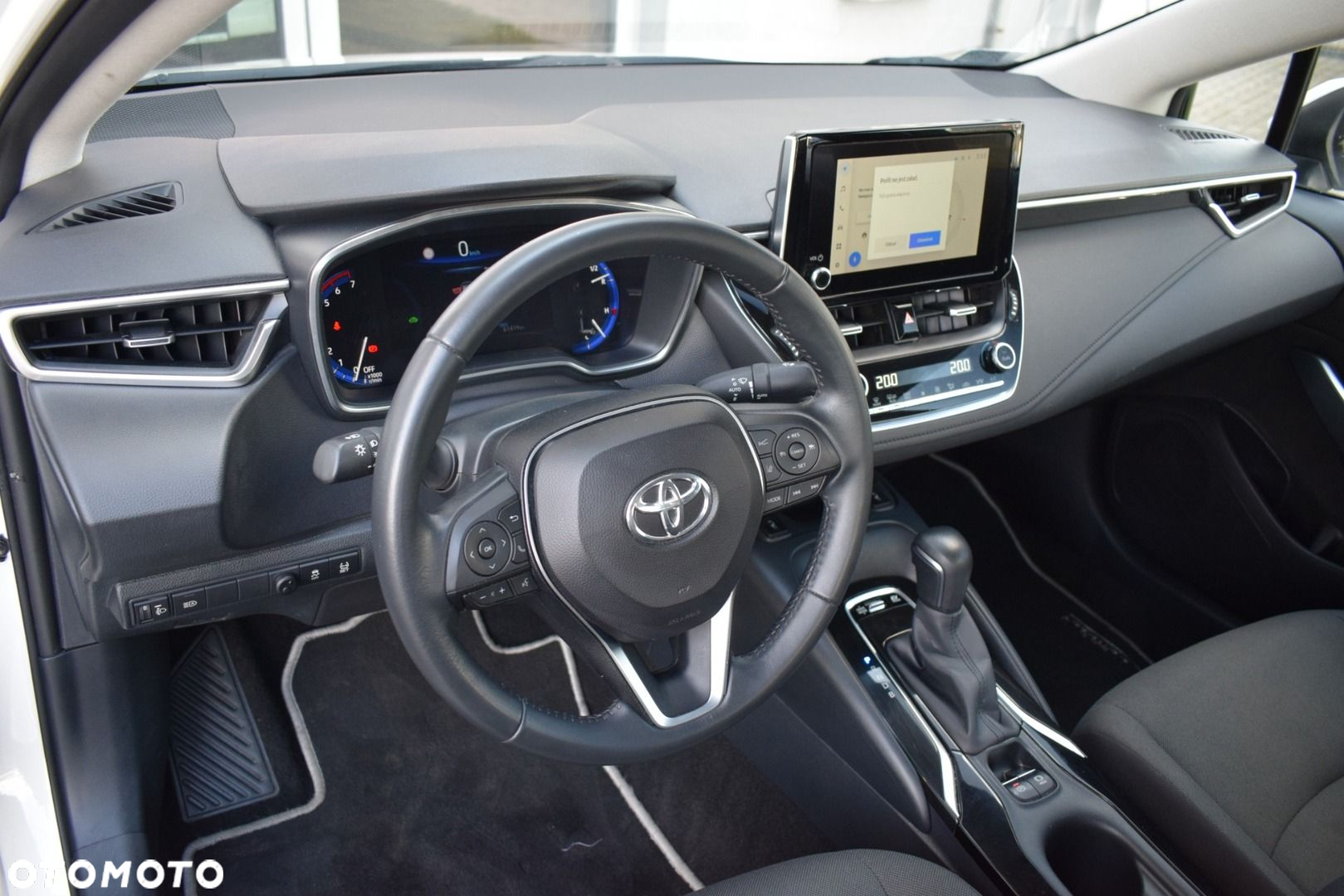 Toyota Corolla - 14