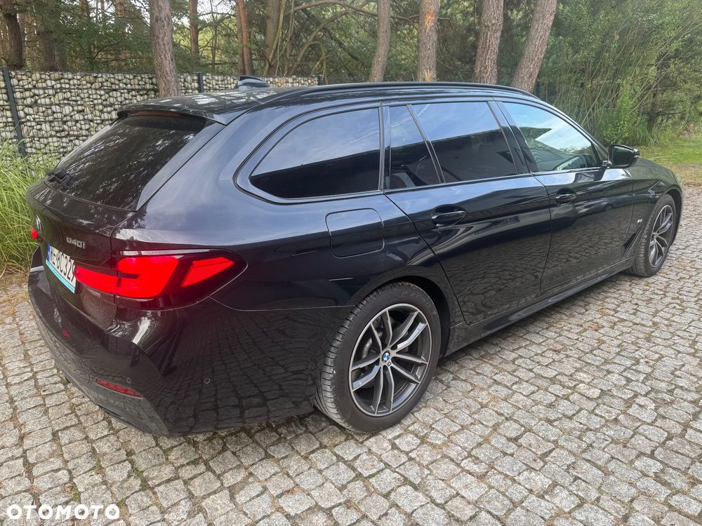 BMW Seria 5 540i xDrive mHEV M Sport sport - 5