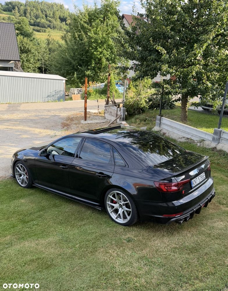 Audi S4 Limousine - 9