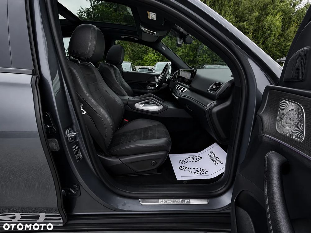Mercedes-Benz GLE - 31
