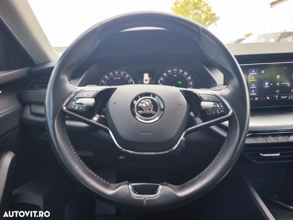 Skoda Octavia 2.0 TDI DSG Ambition - 19