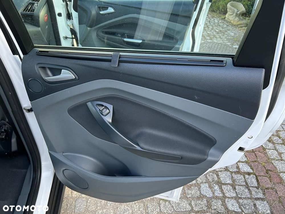 Ford C-MAX - 23