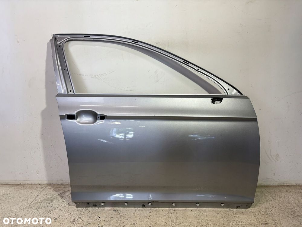 DRZWI PRZEDNIE PRAWE VOLKSWAGEN PASSAT B8