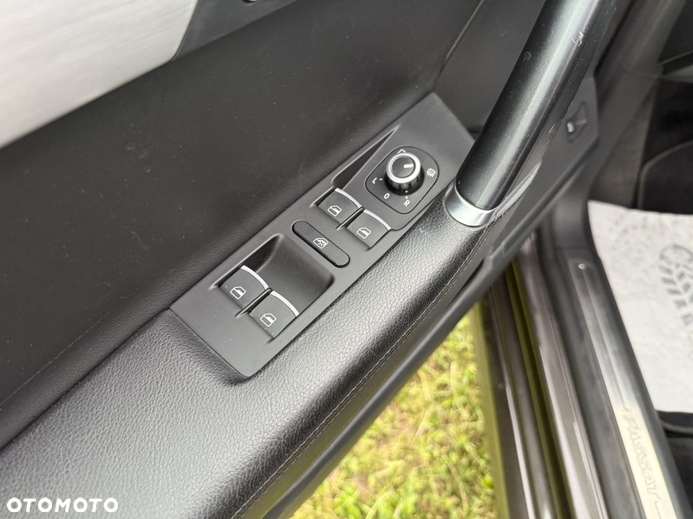 Volkswagen Passat 2.0 TDI Highline DSG - 14