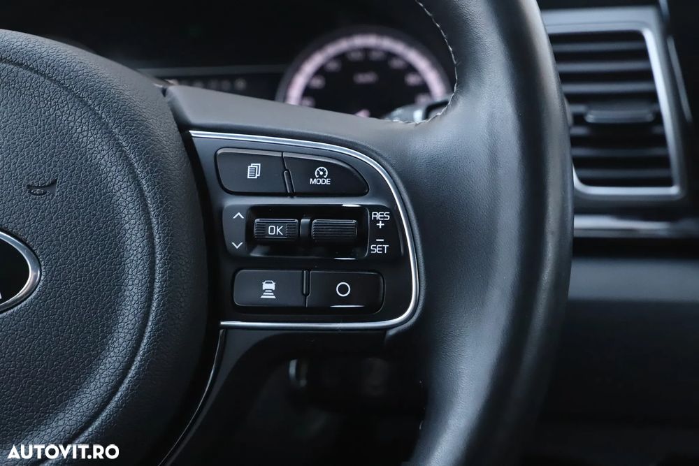 Kia Niro 1.6 GDI 6DCT HEV Comfort - 23