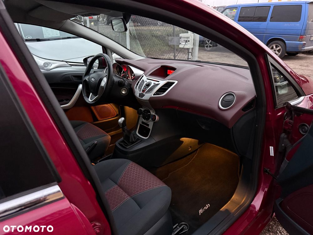 Ford Fiesta 1.25 Titanium - 13