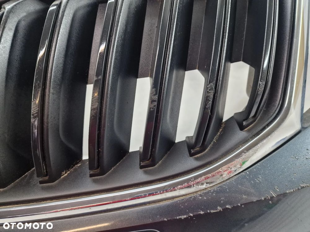 SKODA OCTAVIA 3 III 5E0 LIFT 16- ZDERZAK PRZEDNI PRZÓD + ATRAPA / GRILL + KRATKA ŚRODKOWA , NR 5E0807221N , NR AUKCJI NZ1345 - 5
