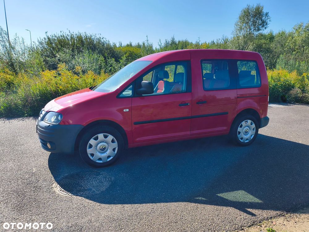 Volkswagen Caddy - 10