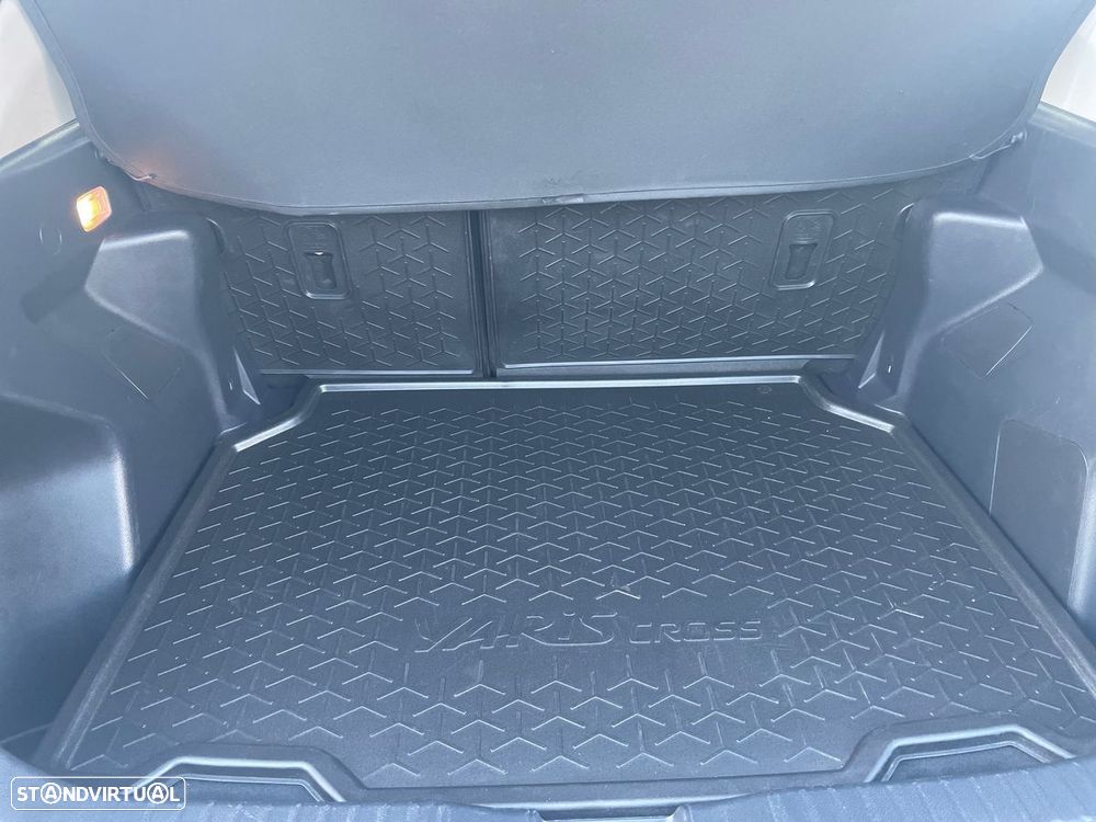 Toyota Yaris Cross 1.5 HDF Comfort Plus - 10