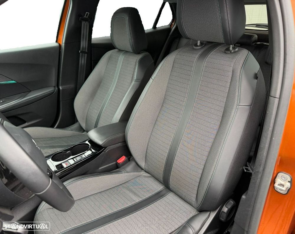 Peugeot e-2008 50 kWh Allure - 5