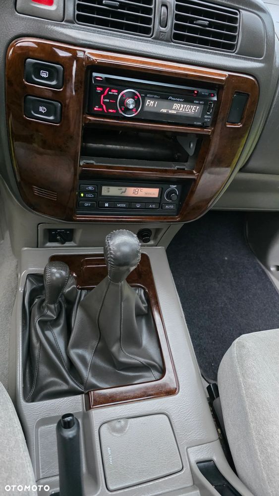 Nissan Patrol 3.0 TDI Luxury - 8