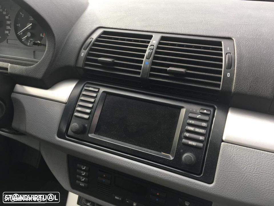 BMW X5 3.0TD de 2004 para peças - 4