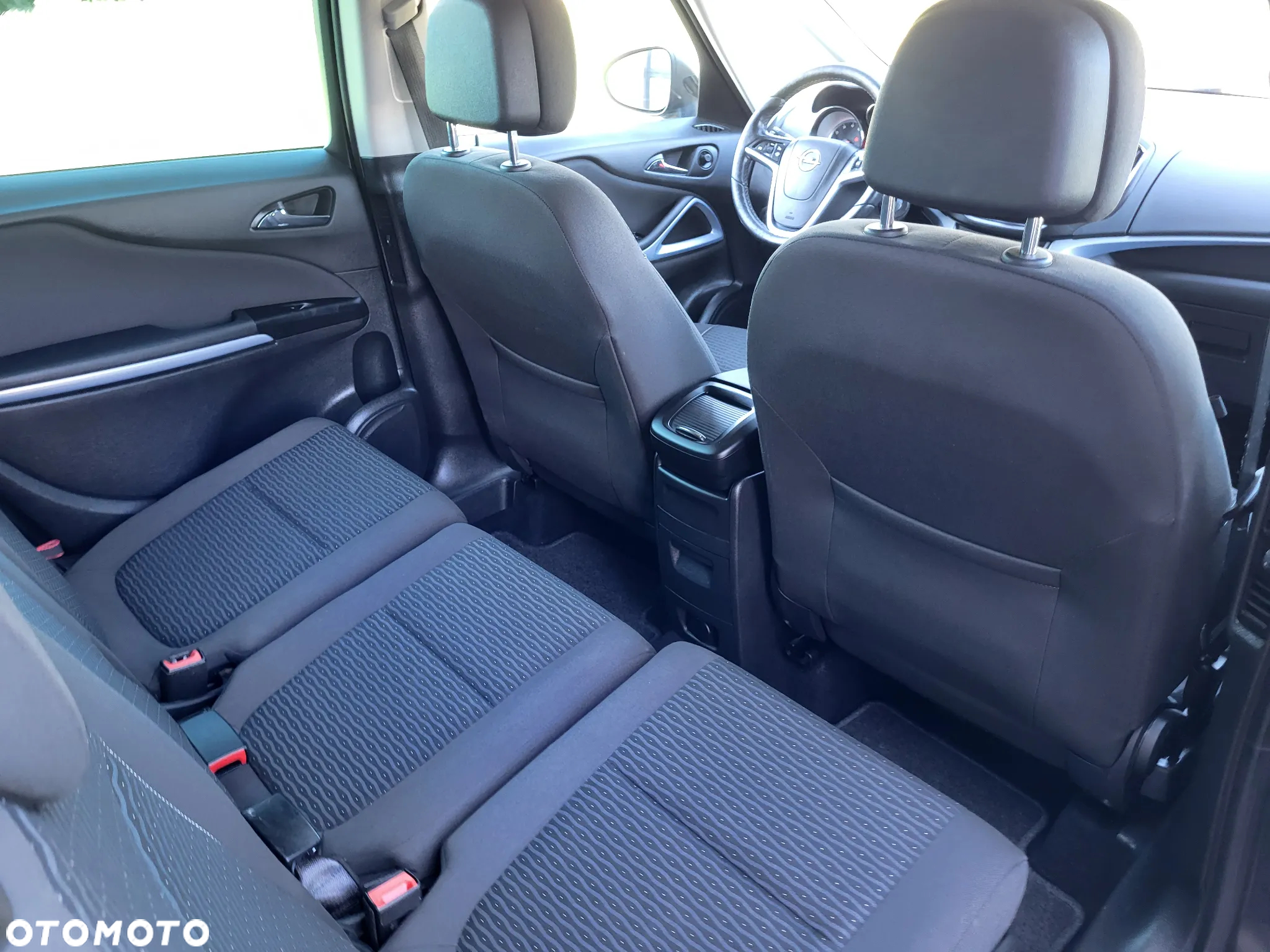Opel Zafira Tourer 1.4 Turbo Edition - 23