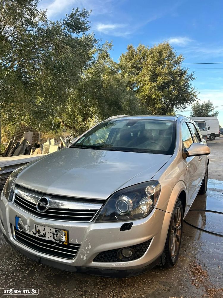 Opel Astra Caravan 1.7 CDTi Cosmo ecoFLEX - 1