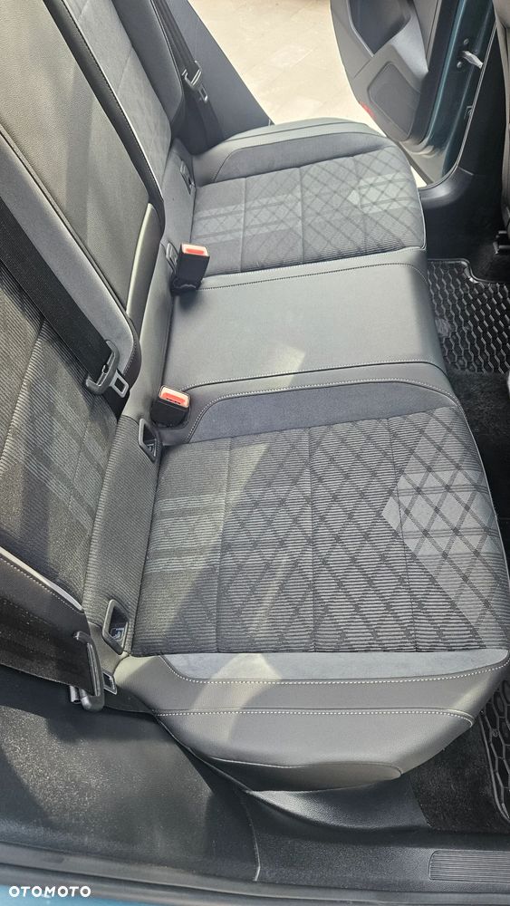 Volkswagen T-Roc 1.5 TSI R-Line DSG - 13