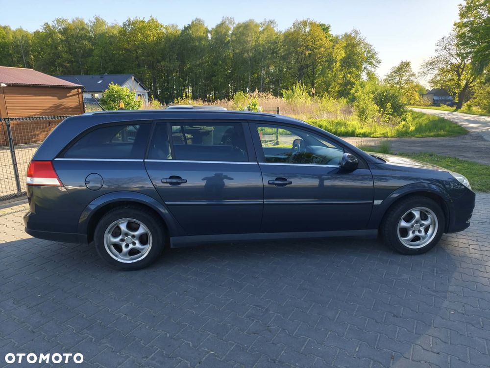 Opel Vectra 3.0 V6 CDTI Cosmo - 7