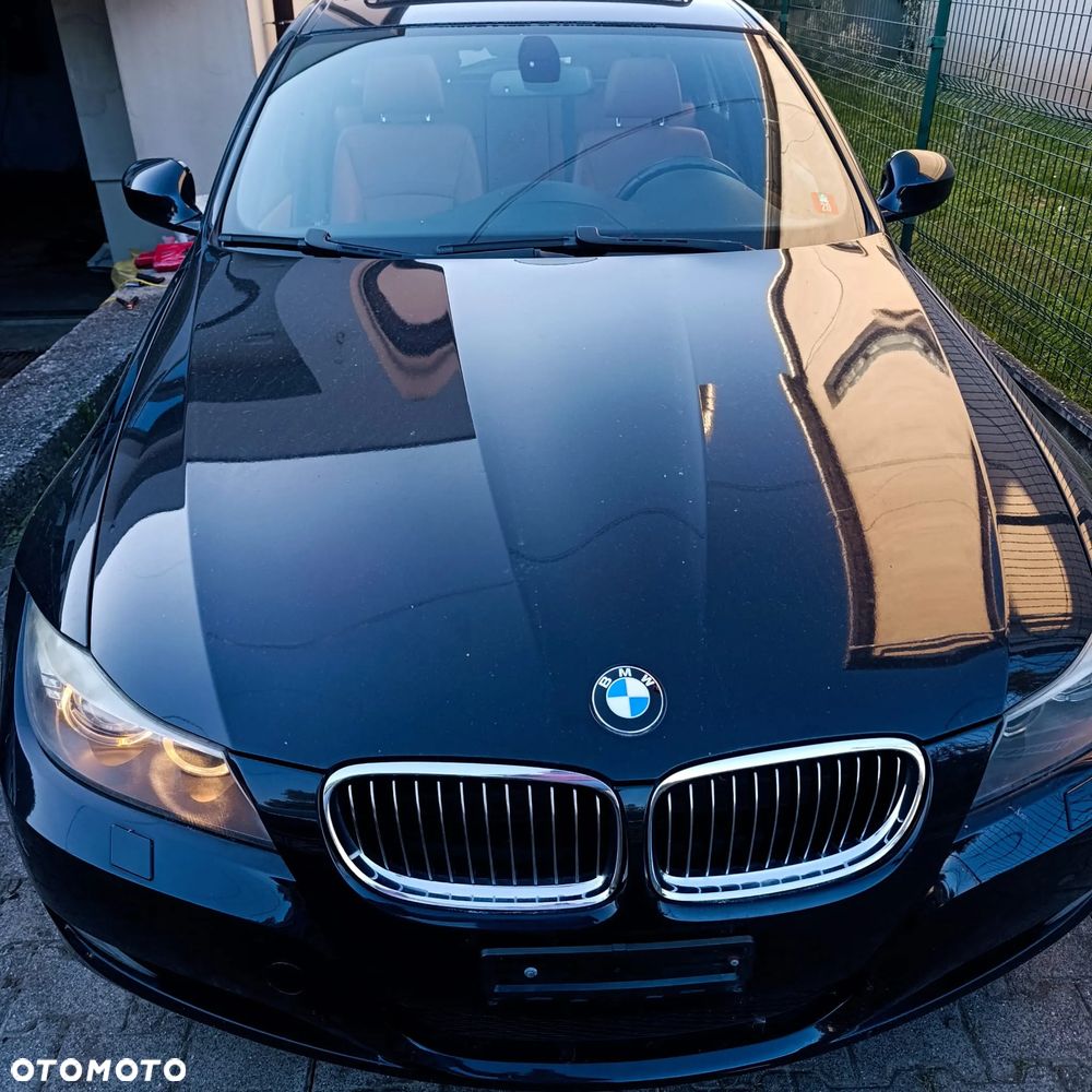 BMW Seria 3 330i - 6