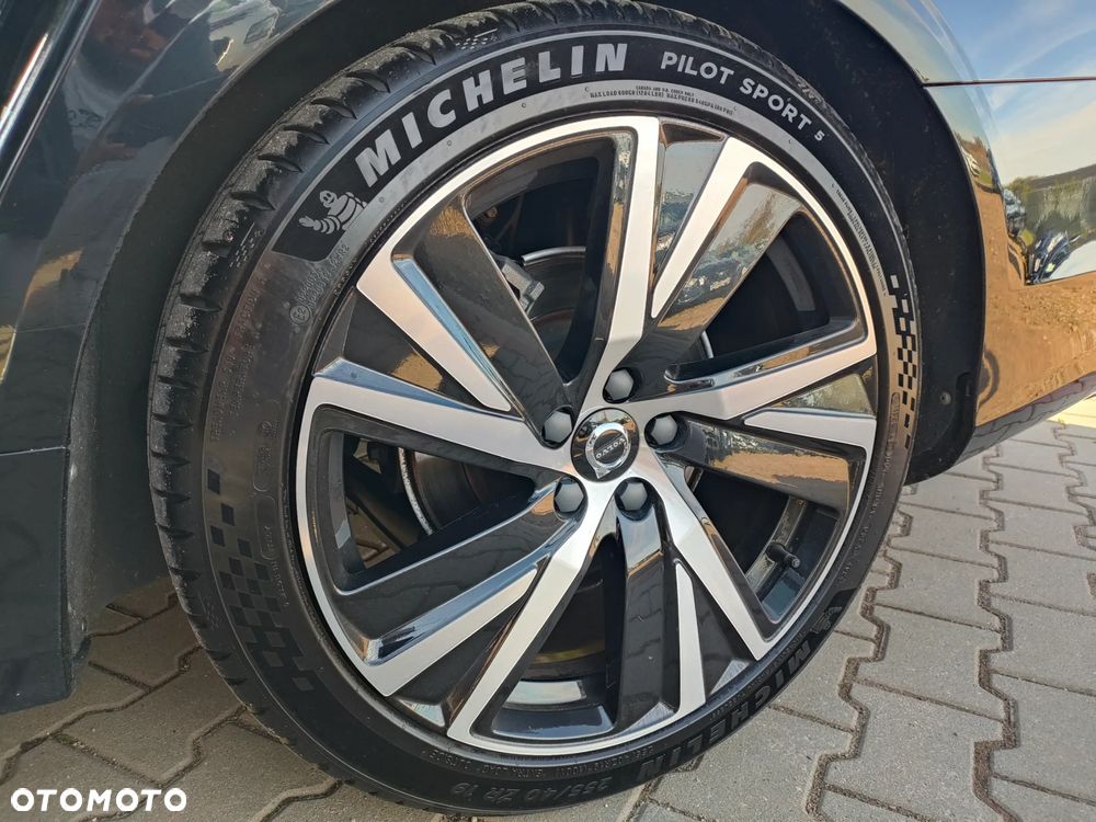 Volvo S90 D3 R-Design - 33