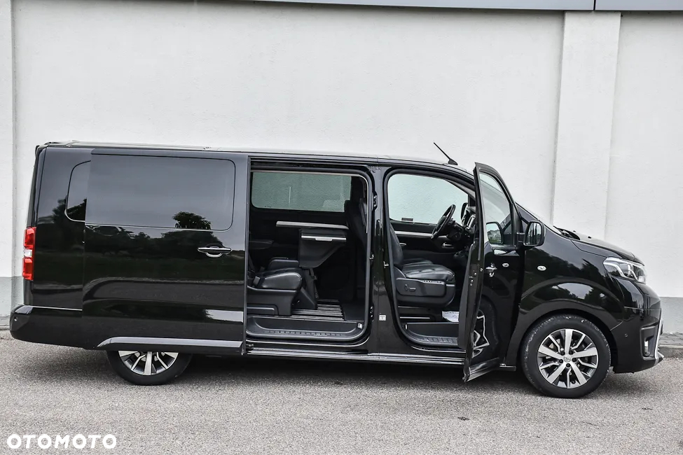 Toyota Proace Verso 2.0 D4-D Long VIP - 17
