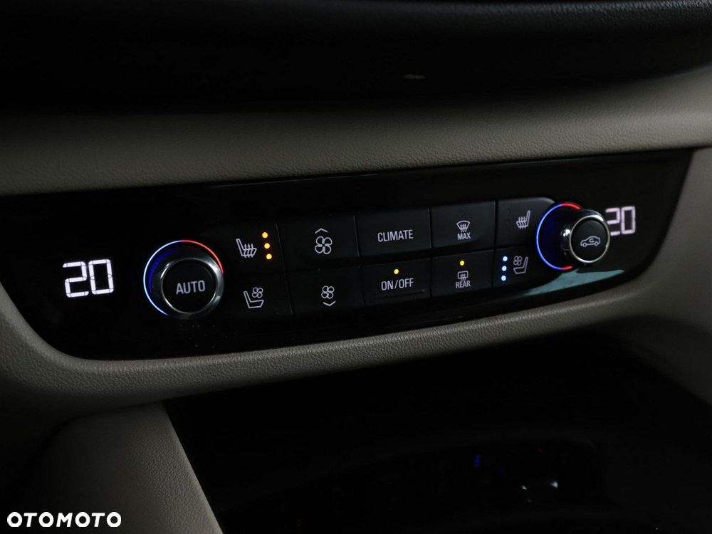 Opel Insignia 2.0 CDTI 4x4 Innovation S&S - 28
