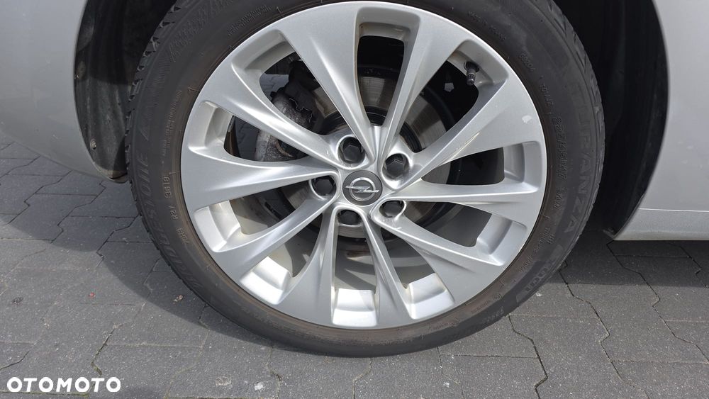 Opel Astra 1.4 T Elite - 28