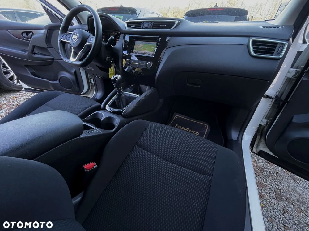 Nissan Qashqai 1.5 dCi N-Connecta - 16