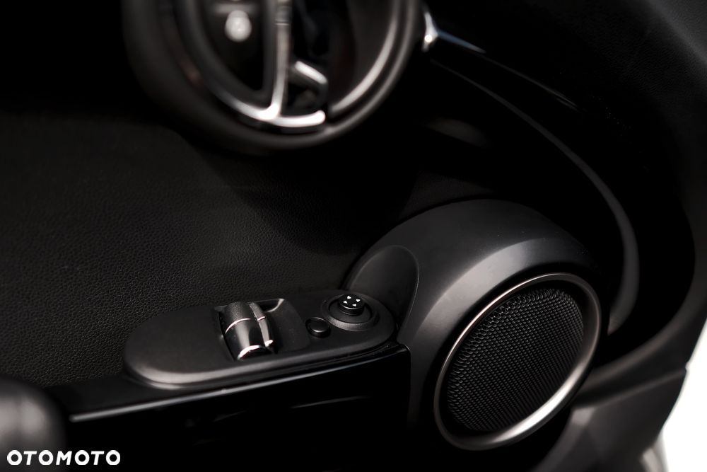 MINI Cooper S - 25