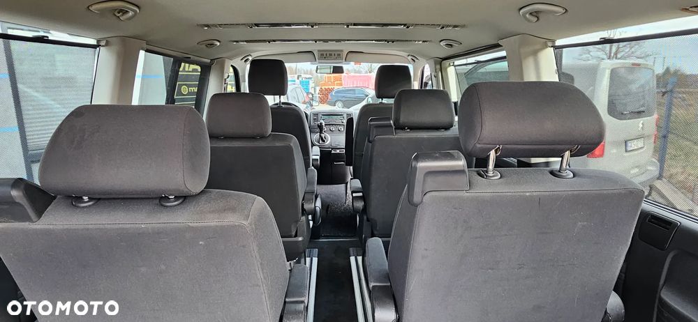 Volkswagen Multivan - 39