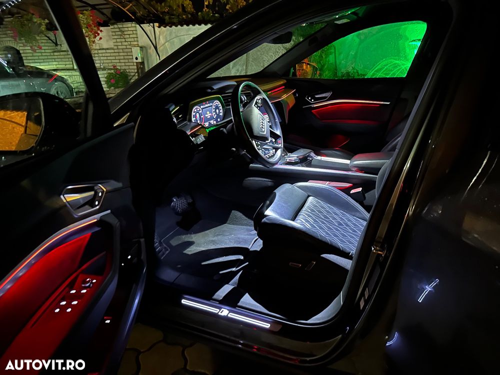 Audi e-tron Sportback S quattro - 37