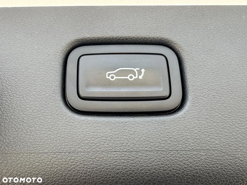 Hyundai Kona - 23