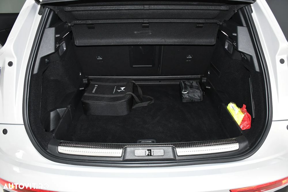 DS Automobiles DS 7 Crossback 225 PERFORMANCE LINE + - 41