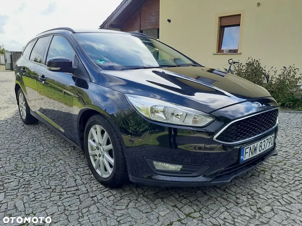 Ford Focus 1.0 EcoBoost Titanium - 3