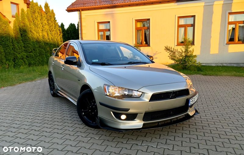 Mitsubishi Lancer 1.8 Instyle NAVI - 3