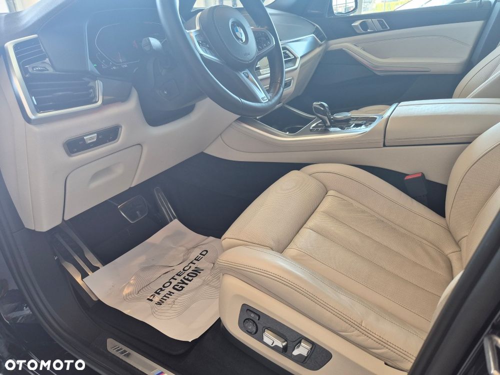 BMW X5 xDrive40d mHEV - 17