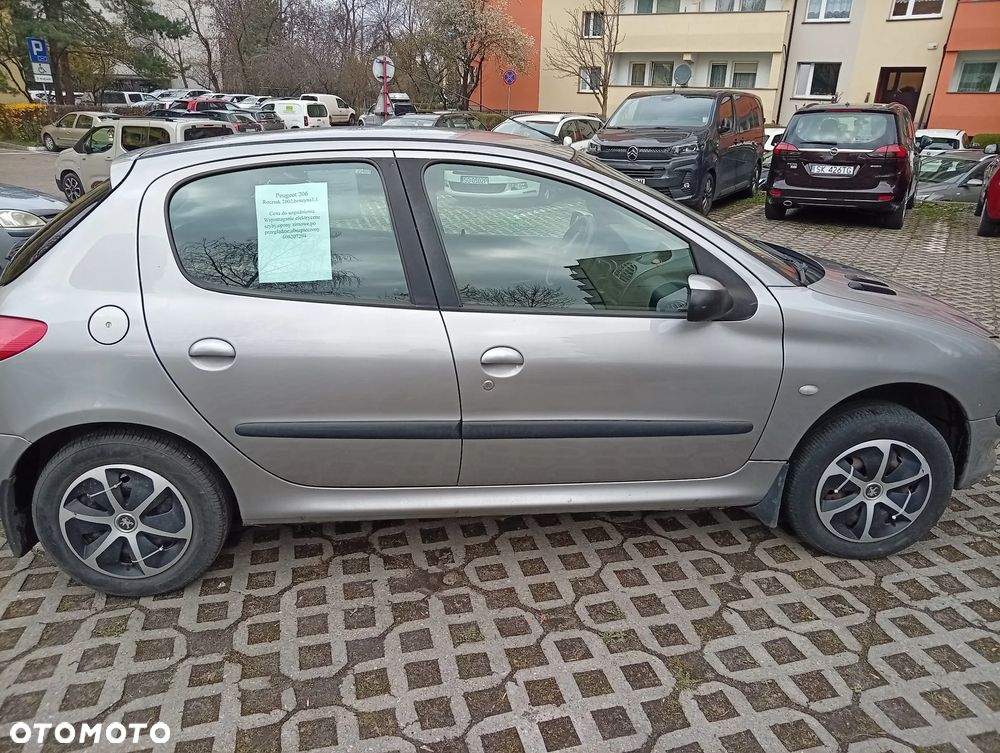 Peugeot 206 - 9
