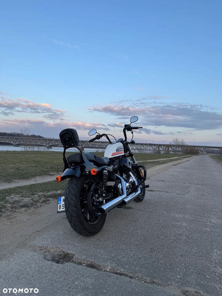 Harley-Davidson Sportster Forty-Eight - 2