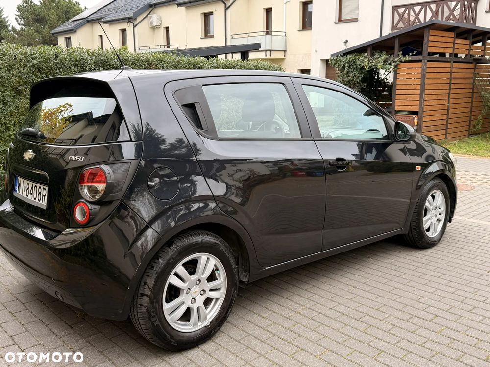 Chevrolet Aveo - 8