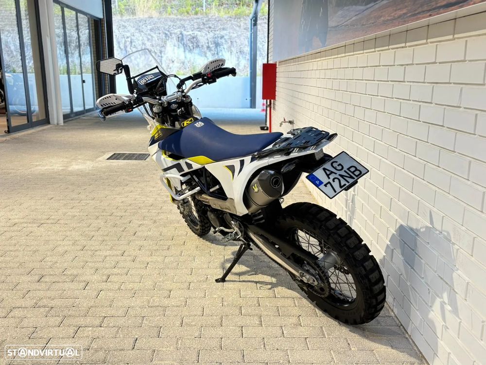 Husqvarna 701 Enduro - 6