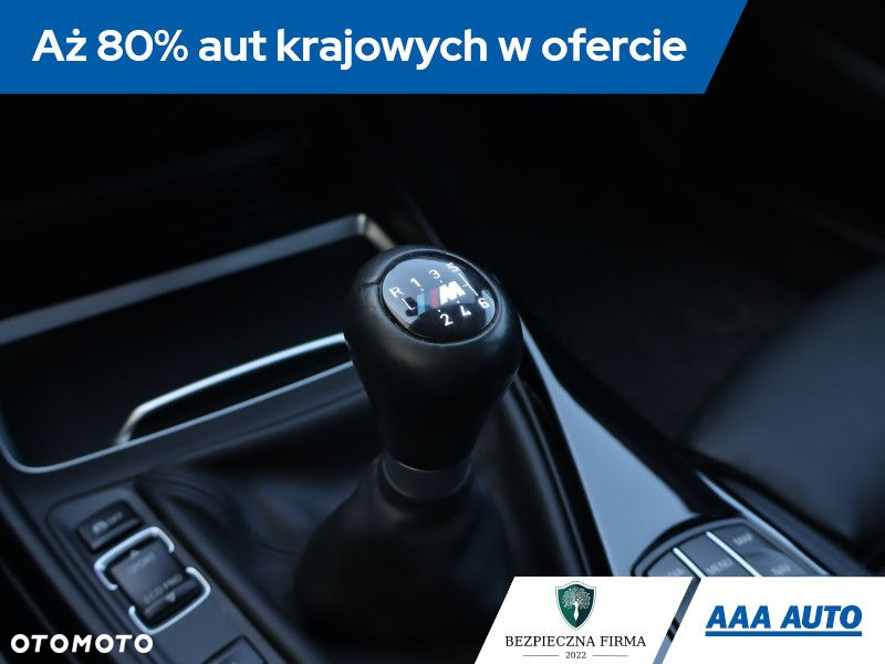 BMW Seria 1 - 21