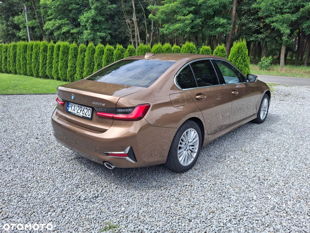 BMW Seria 3 320d xDrive Luxury Line sport - 4