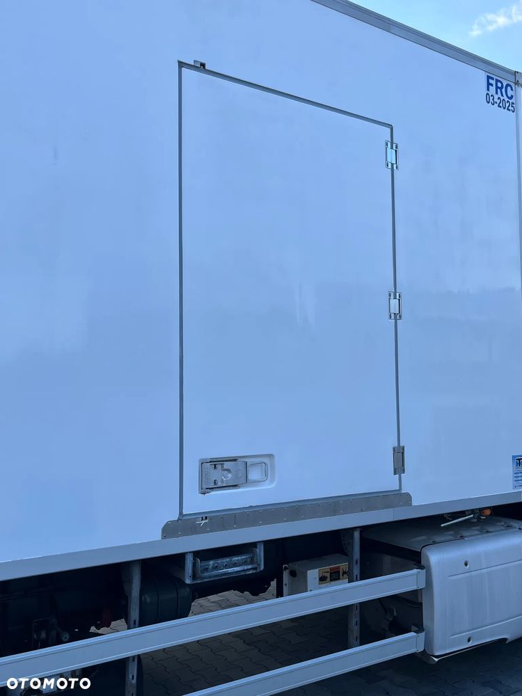 DAF DAF CF 370 / CHŁODNIA-THERMO KING T-800R / 6x2 / CHEREAU 22ep - 9,1m / 2017/ ZADBANY/ AUTOMAT / EURO 6 - 12