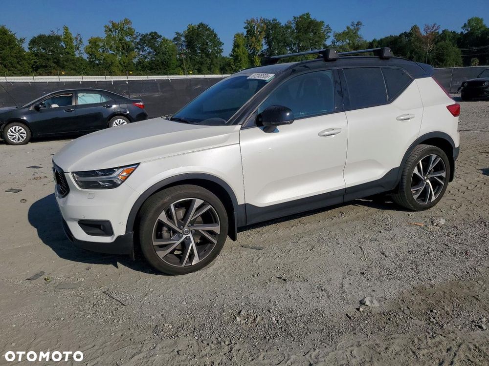 Volvo XC 40