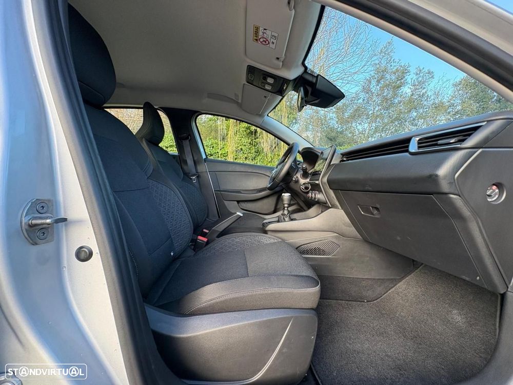 Renault Clio 1.0 TCe Limited - 29