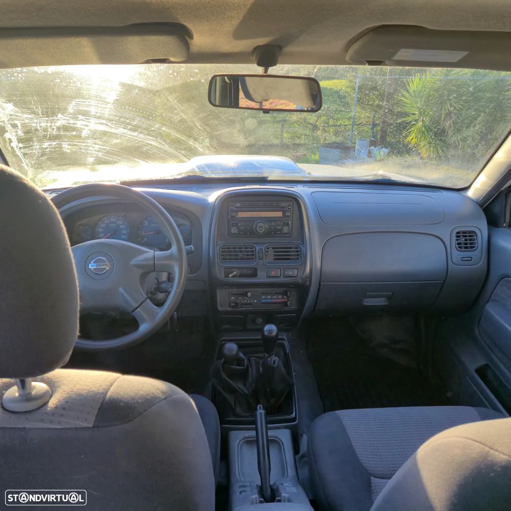 Nissan Pick Up 2.5 DDTi CD Comfort AC 4WD - 4