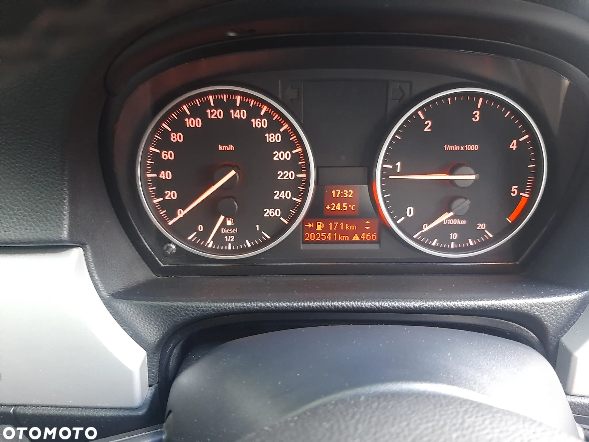 BMW Seria 3 318d - 4