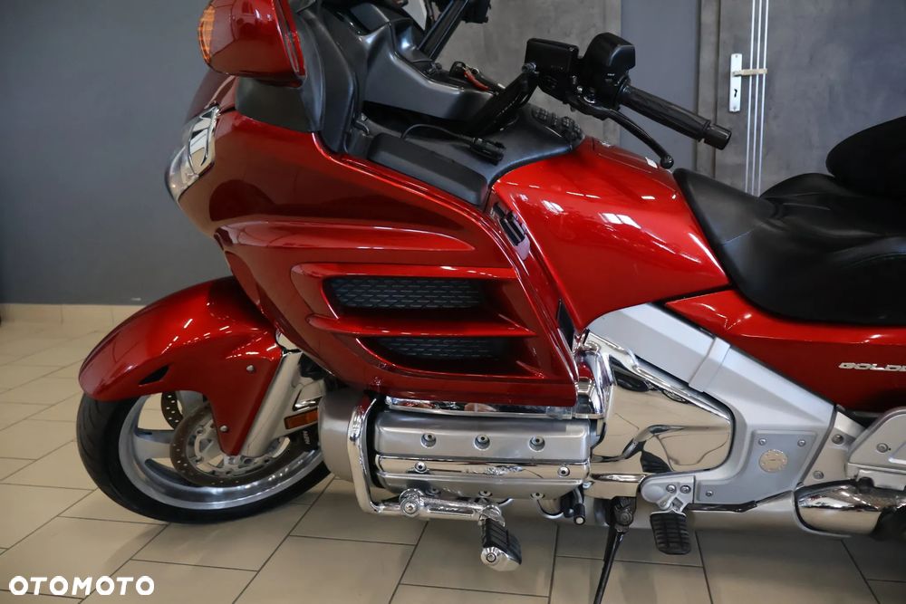 Honda GL - 8