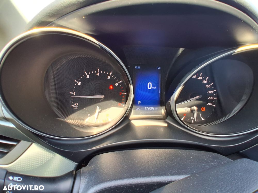 Toyota Avensis 1.8 Multidrive S Executive - 7